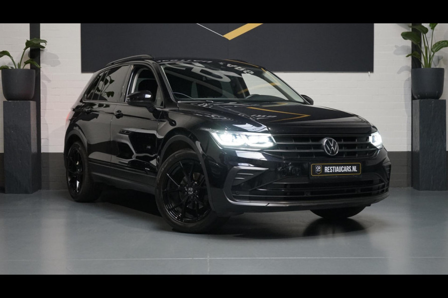 Volkswagen Tiguan 1.5 TSI BLACK EDITION AUTOMAAT-ACC-CAMERA-CARPLAY-KEYLESS-MATRIX IQ LIGHT-NAVIGATIE-STOELVERWARMING