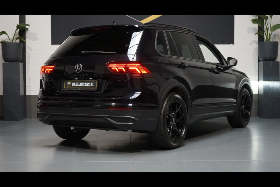 Volkswagen Tiguan 1.5 TSI BLACK EDITION AUTOMAAT-ACC-CAMERA-CARPLAY-KEYLESS-MATRIX IQ LIGHT-NAVIGATIE-STOELVERWARMING