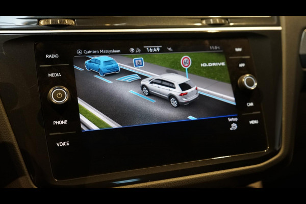 Volkswagen Tiguan 1.5 TSI BLACK EDITION AUTOMAAT-ACC-CAMERA-CARPLAY-KEYLESS-MATRIX IQ LIGHT-NAVIGATIE-STOELVERWARMING