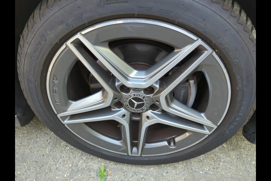 Mercedes-Benz A-Klasse 200 Business Solution AMG NL-AUTO | PANO | AMG PAKKET