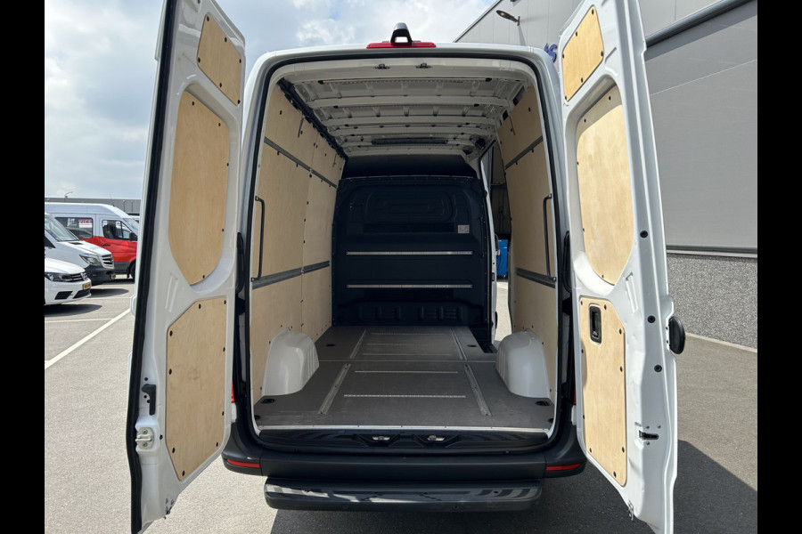 Mercedes-Benz Sprinter 314 CDI RWD L2 H2 360 Camera / MBUX / Navigatie / Airco / Parkeersensoren / 270 Graden achterdeuren