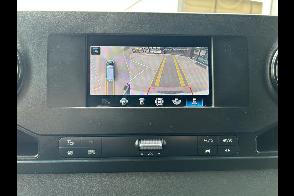 Mercedes-Benz Sprinter 314 CDI RWD L2 H2 360 Camera / MBUX / Navigatie / Airco / Parkeersensoren / 270 Graden achterdeuren