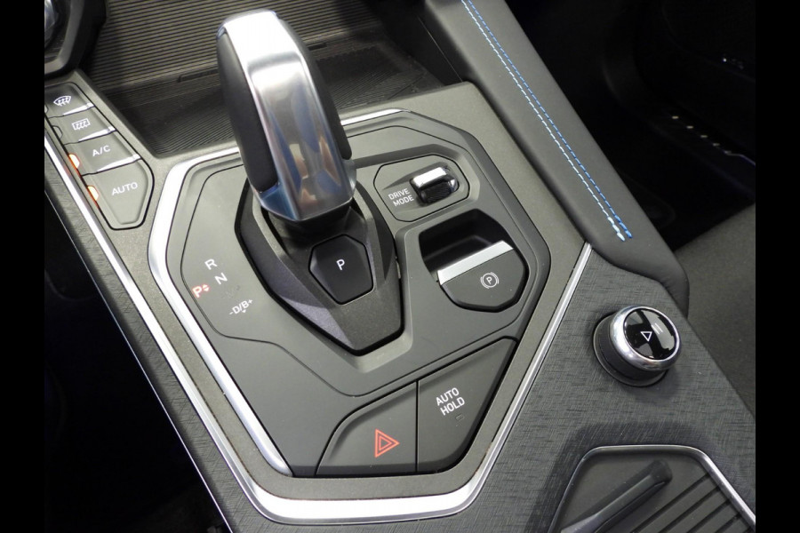 Lynk & Co 01 1.5 PHEV Plug-In ZWARTE HEMEL/360CAM/SCHUIFDAK/LED/20"LMV!