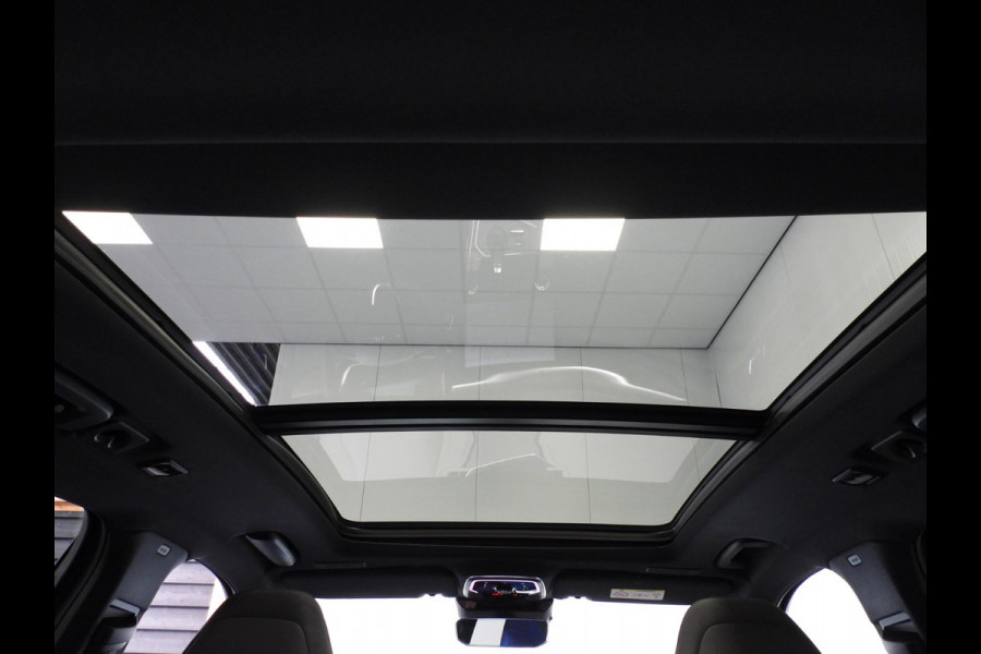 Lynk & Co 01 1.5 PHEV Plug-In ZWARTE HEMEL/360CAM/SCHUIFDAK/LED/20"LMV!