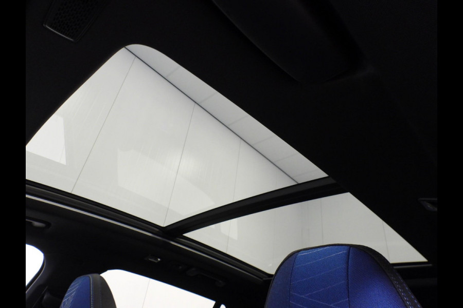 Lynk & Co 01 1.5 PHEV Plug-In ZWARTE HEMEL/360CAM/SCHUIFDAK/LED/20"LMV!