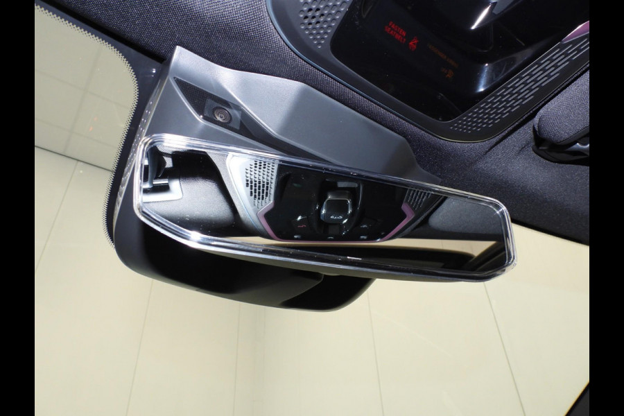 Lynk & Co 01 1.5 PHEV Plug-In ZWARTE HEMEL/360CAM/SCHUIFDAK/LED/20"LMV!