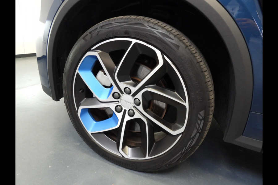Lynk & Co 01 1.5 PHEV Plug-In ZWARTE HEMEL/360CAM/SCHUIFDAK/LED/20"LMV!