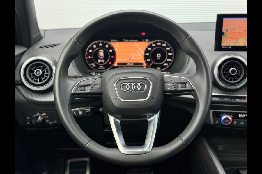 Audi Q2 35 TFSI S Edition Pano/B&O/Camera/Matrix