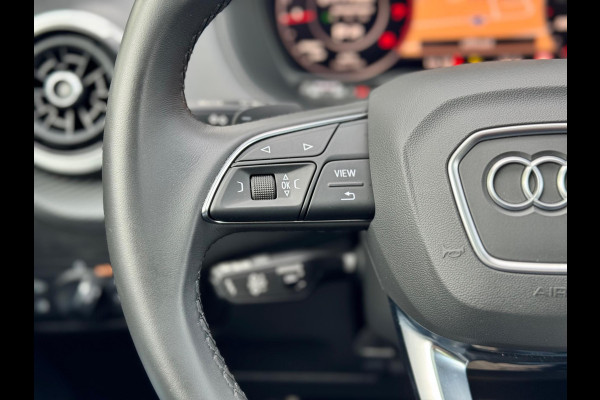 Audi Q2 35 TFSI S Edition Pano/B&O/Camera/Matrix
