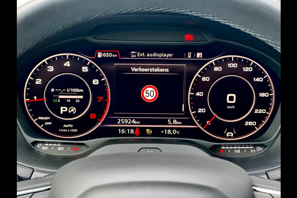 Audi Q2 35 TFSI S Edition Pano/B&O/Camera/Matrix