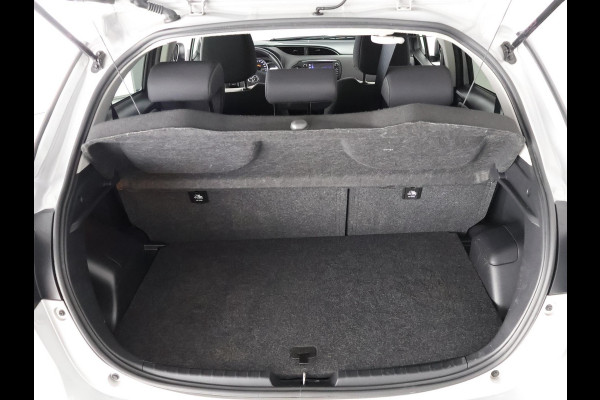 Toyota Yaris 1.5 HYBRID SILVERLINE STYLE GARANTIE 2029 ! AUTOMAAT.100% ONDERHOUDEN.PDC.CLIMA.CRUISE