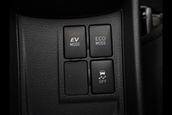 Toyota Yaris 1.5 HYBRID SILVERLINE STYLE GARANTIE 2029 ! AUTOMAAT.100% ONDERHOUDEN.PDC.CLIMA.CRUISE