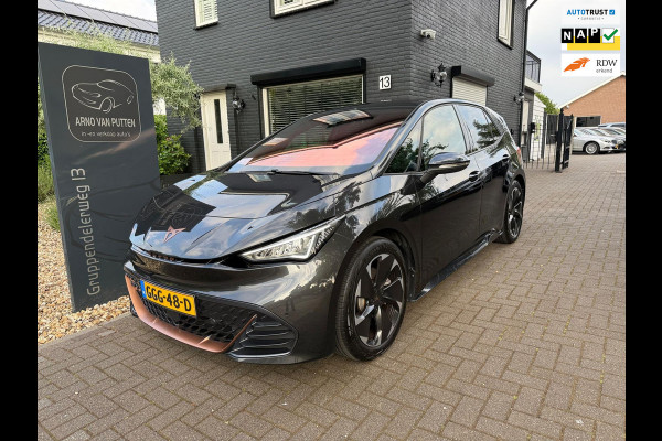 CUPRA Born Performance / Panoramadak / In Nieuwstaat!