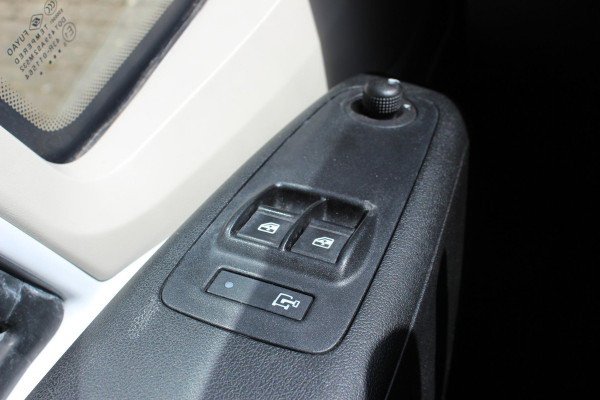 Fiat Ducato 30 2.3 MULTI JET L2H2 (EX.BTW) CLIMA. EURO 6 !!NAVIGATIE.CRUISE 1e EIG 3 zit. Laadvloer. dubbele deuren .
