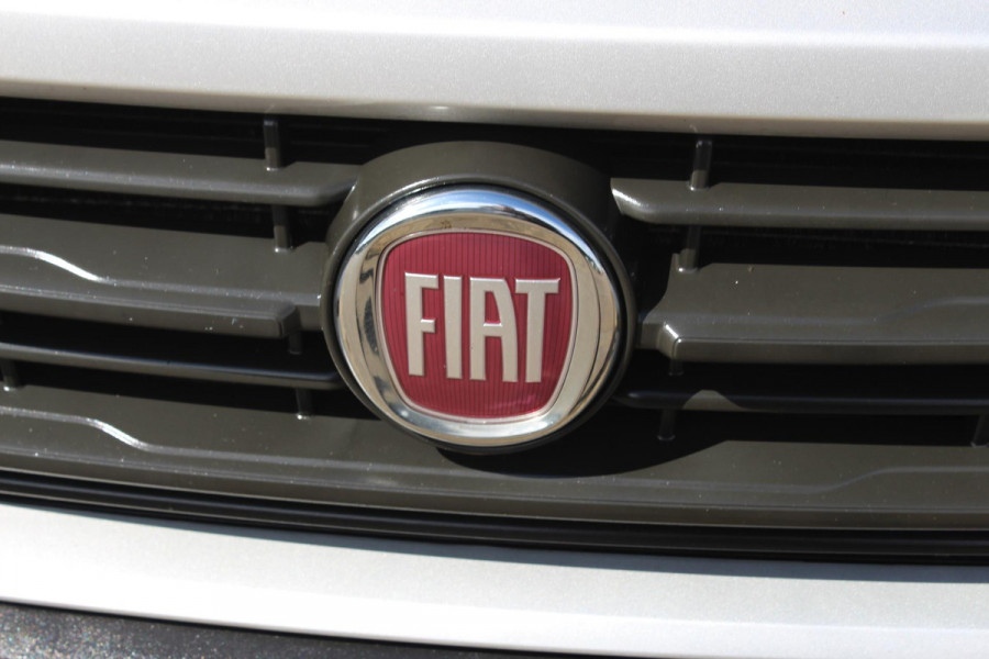 Fiat Ducato 30 2.3 MULTI JET L2H2 (EX.BTW) CLIMA. EURO 6 !!NAVIGATIE.CRUISE 1e EIG 3 zit. Laadvloer. dubbele deuren .