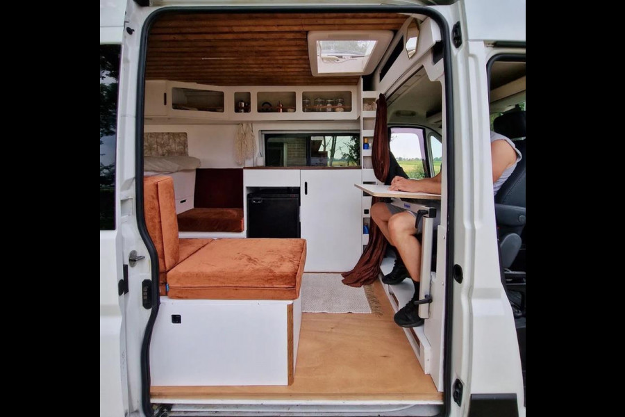 Fiat Ducato 30 2.3 MULTI JET L2H2 (EX.BTW) CLIMA. EURO 6 !!NAVIGATIE.CRUISE 1e EIG 3 zit. Laadvloer. dubbele deuren .