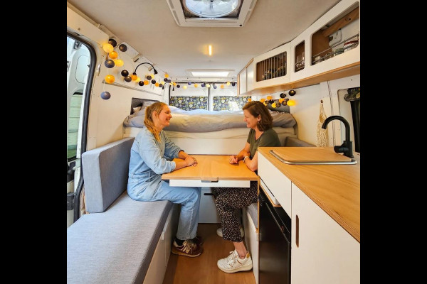 Fiat Ducato 30 2.3 MULTI JET L2H2 (EX.BTW) CLIMA. EURO 6 !!NAVIGATIE.CRUISE 1e EIG 3 zit. Laadvloer. dubbele deuren .