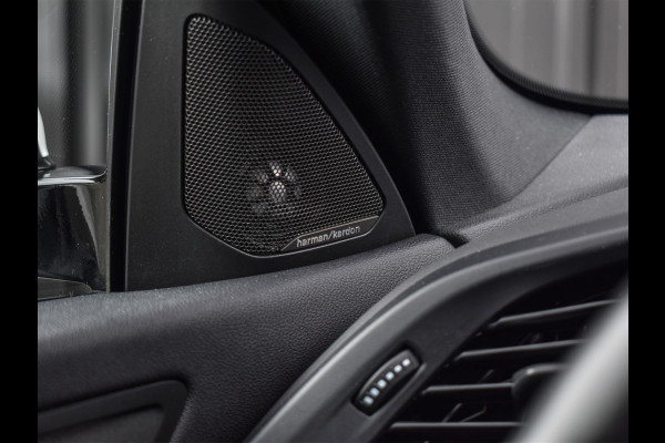 BMW 2 Serie Gran Coupé 218i M-SPORT | SCHUIF -/- KANTELDAK | ACTIVE CRUISE | AMBIANCE SFEER VERLICHTING | HARMAN KARDON AUDIO