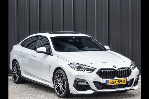 BMW 2 Serie Gran Coupé 218i M-SPORT | SCHUIF -/- KANTELDAK | ACTIVE CRUISE | AMBIANCE SFEER VERLICHTING | HARMAN KARDON AUDIO