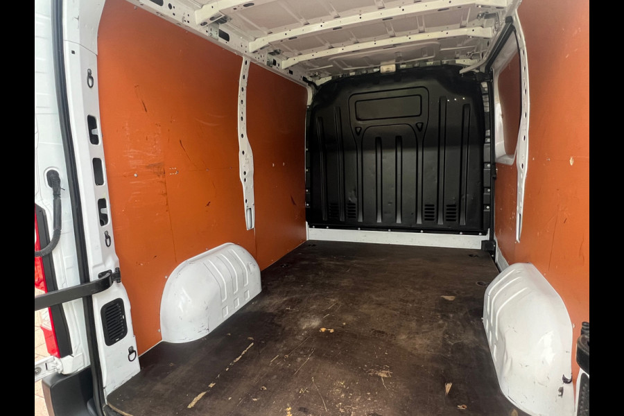 Renault Master T28 2.3 dCi L1H1 92.000 km 1 e Eigenaar NAP.