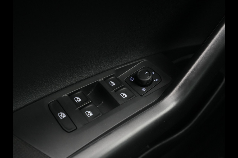 Volkswagen Taigo Life Edition | 'We Connect Plus' (abonnement 12 maanden) | Achterlichten LED | Afstandscontrolesysteem (Front Assist)
