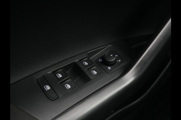 Volkswagen Taigo Life Edition | 'We Connect Plus' (abonnement 12 maanden) | Achterlichten LED | Afstandscontrolesysteem (Front Assist)