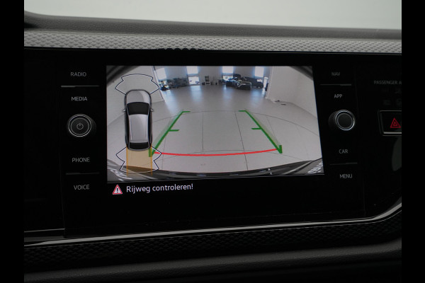 Volkswagen Taigo Life Edition | 'We Connect Plus' (abonnement 12 maanden) | Achterlichten LED | Afstandscontrolesysteem (Front Assist)