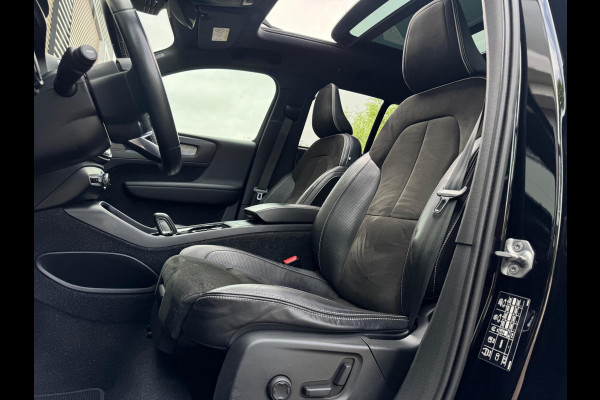 Volvo XC40 2.0 T4 R-Design Pano/H&K/Camera