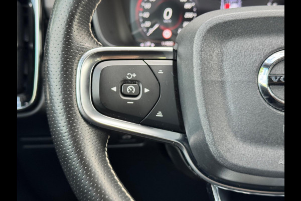 Volvo XC40 2.0 T4 R-Design Pano/H&K/Camera