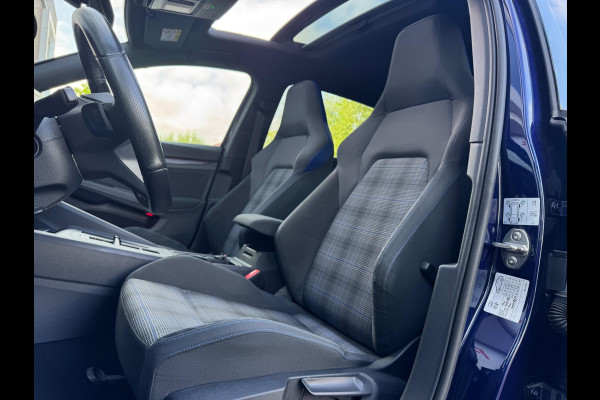Volkswagen Golf 1.4 eHybrid GTE Pano/Camera/Trekhaak