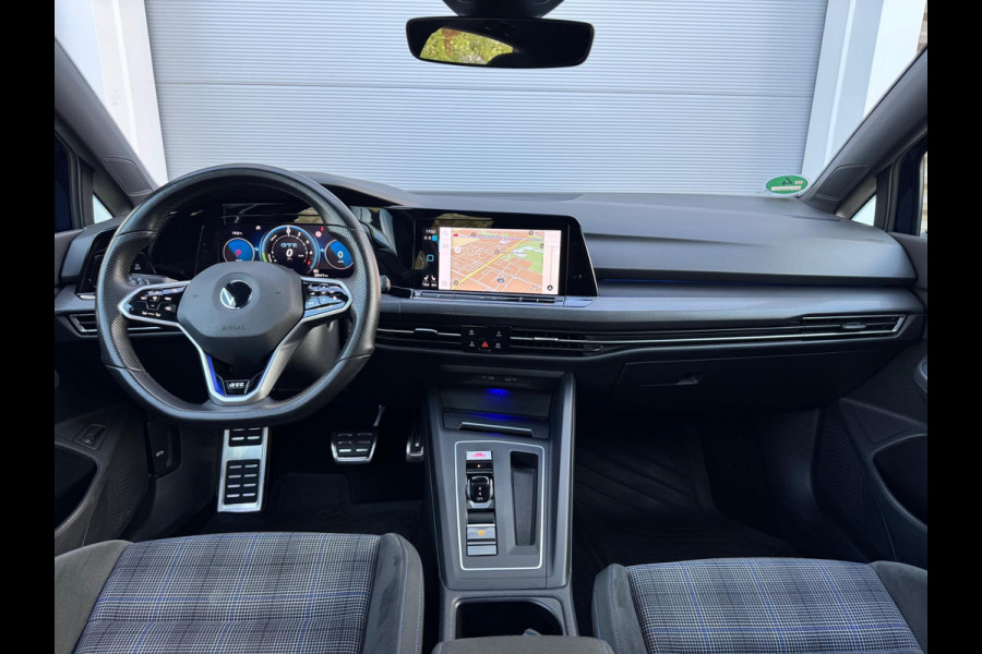 Volkswagen Golf 1.4 eHybrid GTE Pano/Camera/Trekhaak