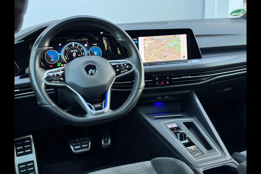 Volkswagen Golf 1.4 eHybrid GTE Pano/Camera/Trekhaak