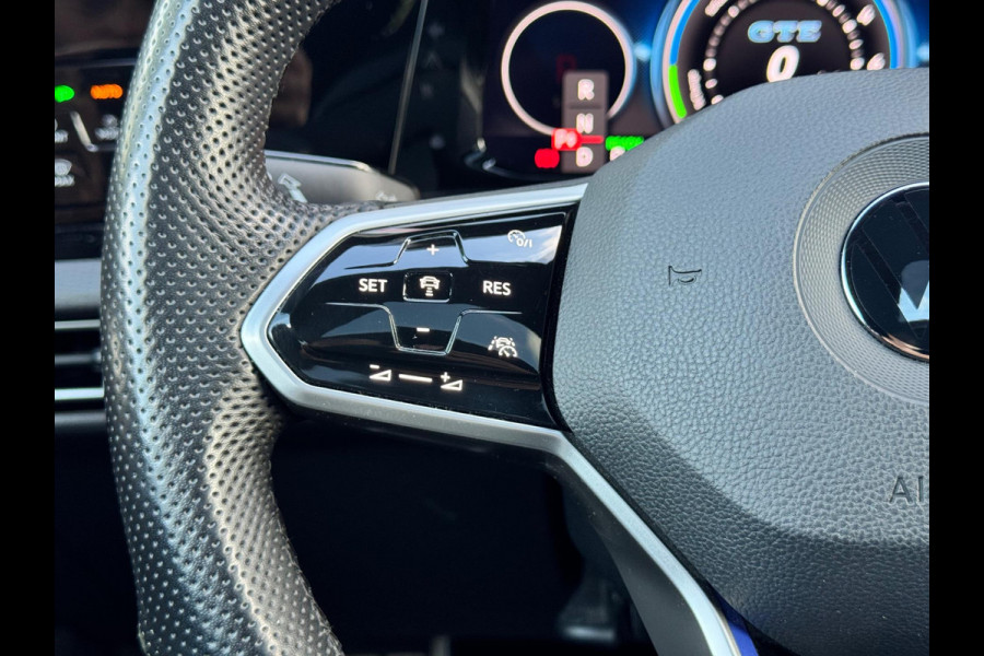 Volkswagen Golf 1.4 eHybrid GTE Pano/Camera/Trekhaak