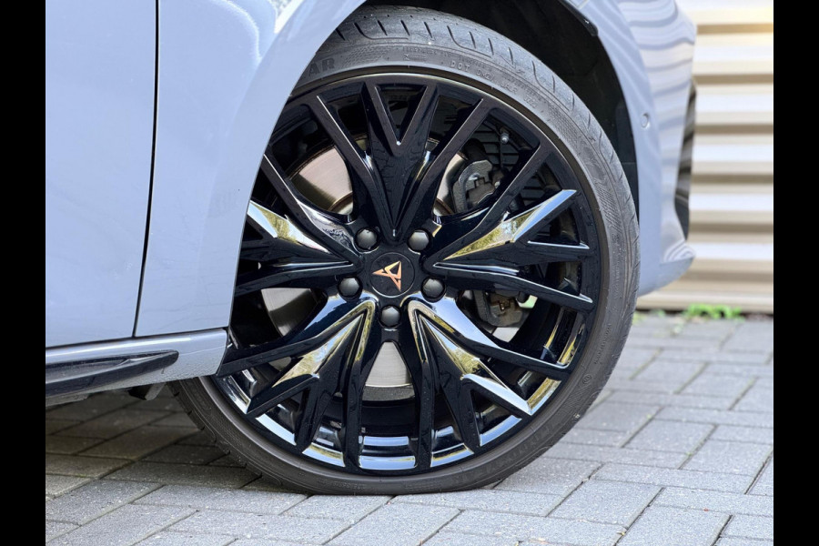 CUPRA Leon Sportstourer 1.4 e-Hybrid VZ Copper Edition Pano/Sfeer