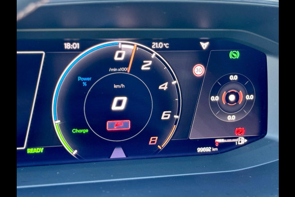 CUPRA Leon Sportstourer 1.4 e-Hybrid VZ Copper Edition Pano/Sfeer