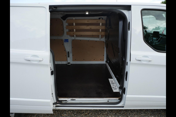 Ford Transit Custom 2.0 TDCI 130PK, L2H1, Limited, Airco
