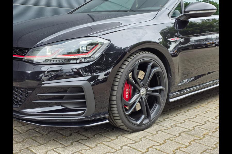 Volkswagen Golf 2.0 TSI GTI TCR - 383 PK / PANO / CARPLAY / ALCANTARA / ADAPT.CRUISE / KEYLESS / CAMERA / DODEHOEK / LANE ASSIST !