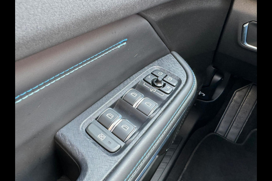 Lynk & Co 01 1.5 PHEV 261PK MY22 AUTOMAAT 360 CAM (RIJKLAARPRIJS)