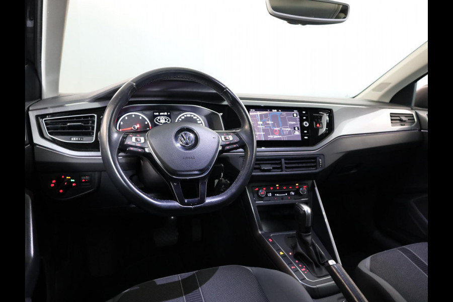 Volkswagen Polo 1.0 TSI Highline 95pk DSG| Climatronic| LM-velgen| Navi| extra getint glas