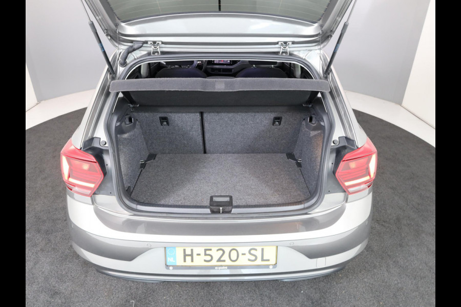 Volkswagen Polo 1.0 TSI Highline 95pk DSG| Climatronic| LM-velgen| Navi| extra getint glas