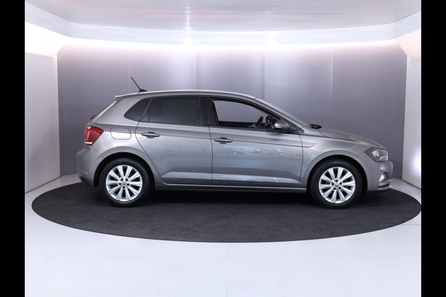 Volkswagen Polo 1.0 TSI Highline 95pk DSG| Climatronic| LM-velgen| Navi| extra getint glas