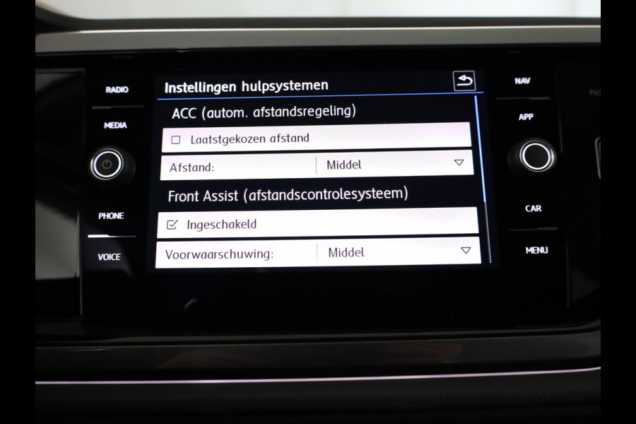 Volkswagen Polo 1.0 TSI Highline 95pk DSG| Climatronic| LM-velgen| Navi| extra getint glas