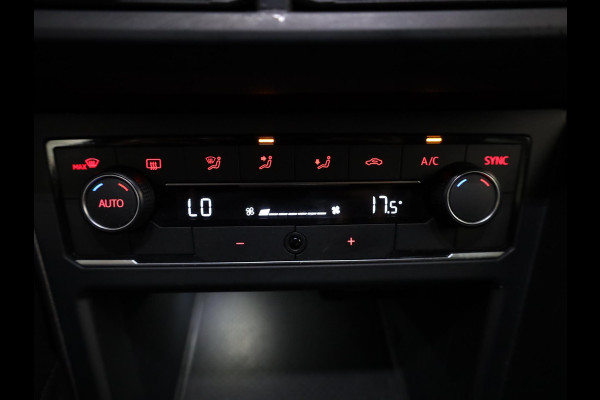 Volkswagen Polo 1.0 TSI Highline 95pk DSG| Climatronic| LM-velgen| Navi| extra getint glas