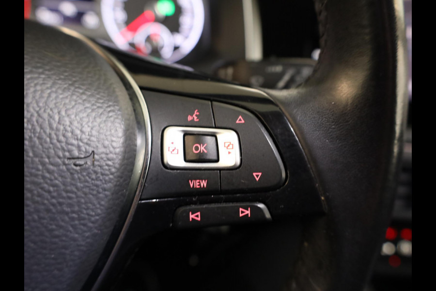 Volkswagen Polo 1.0 TSI Highline 95pk DSG| Climatronic| LM-velgen| Navi| extra getint glas