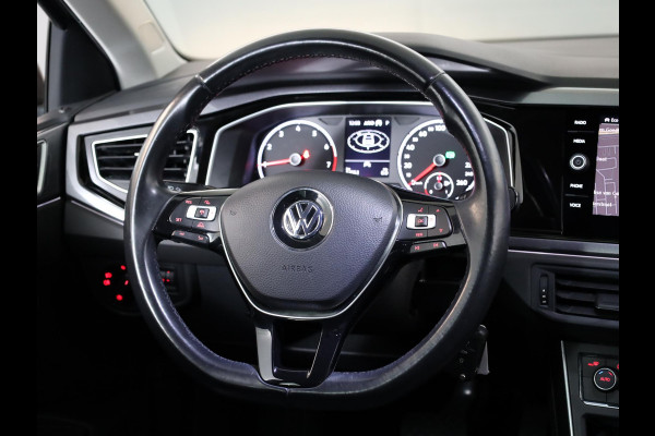 Volkswagen Polo 1.0 TSI Highline 95pk DSG| Climatronic| LM-velgen| Navi| extra getint glas