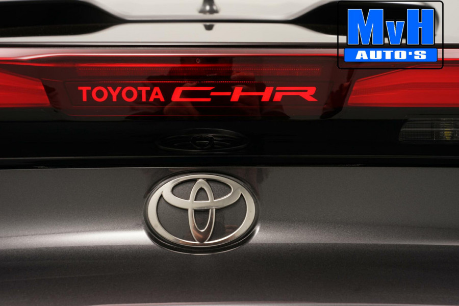 Toyota C-HR 1.8 Hybrid 140 Dynamic STUUR & STOELVERWARMING