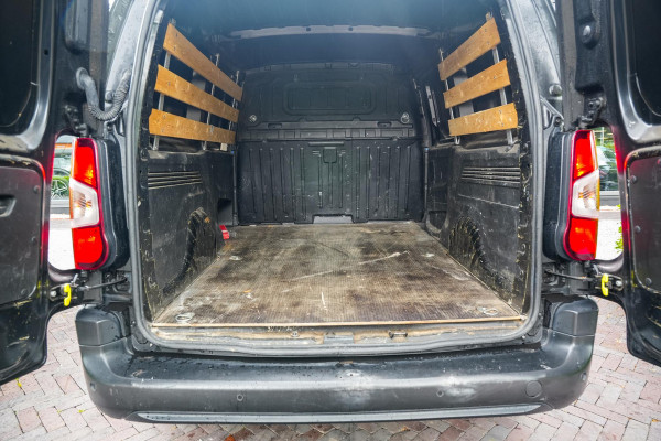 Opel Combo 1.5D L2H1 Edition Airco Cruise Automaat Navi