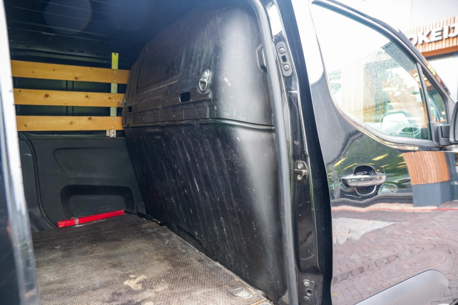 Opel Combo 1.5D L2H1 Edition Airco Cruise Automaat Navi