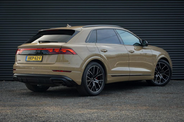 Audi Q8 60 TFSI e quattro Pro Line S Competition / Sakhir Gold / Pano / Incl BTW / B&O / ACC