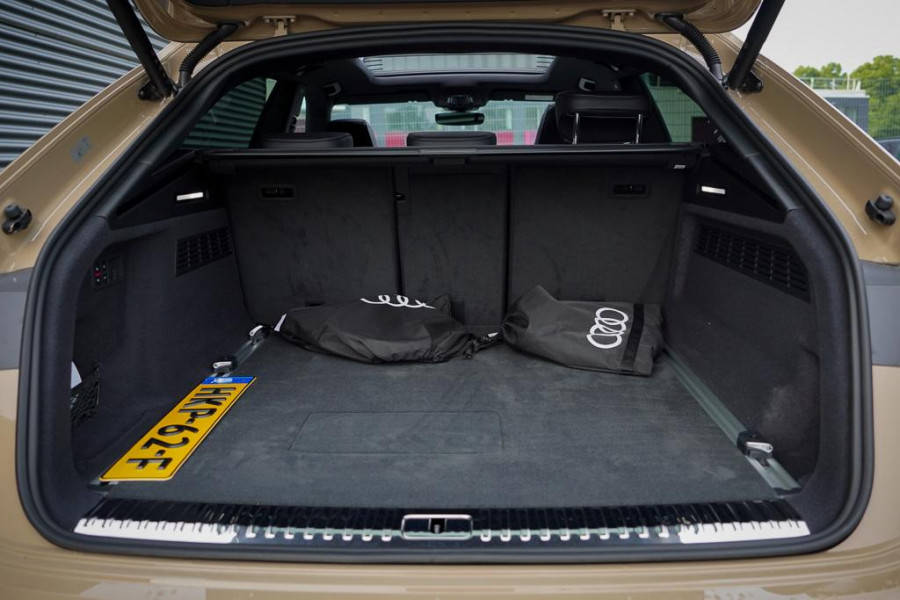 Audi Q8 60 TFSI e quattro Pro Line S Competition / Sakhir Gold / Pano / Incl BTW / B&O / ACC